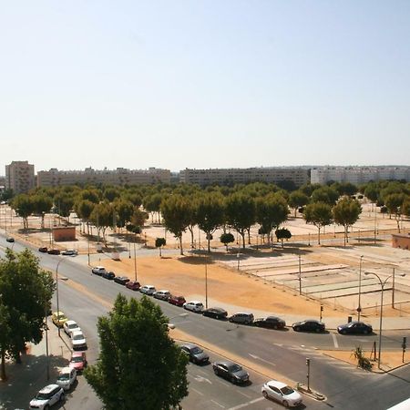 Clb Feria Apartment Σεβίλλη Εξωτερικό φωτογραφία